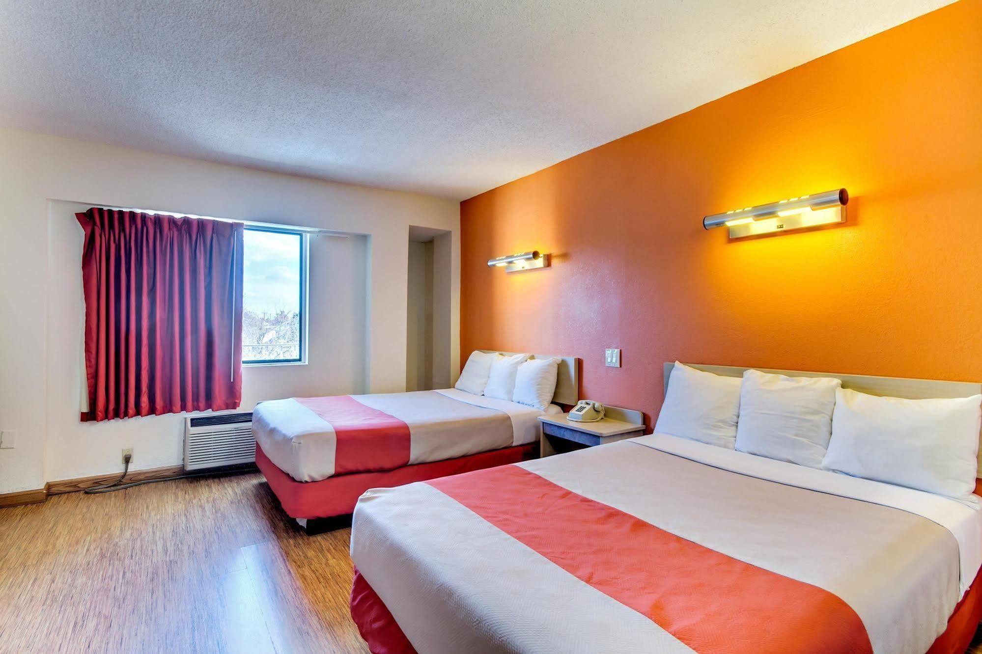 Motel 6-Washington, Dc Экстерьер фото