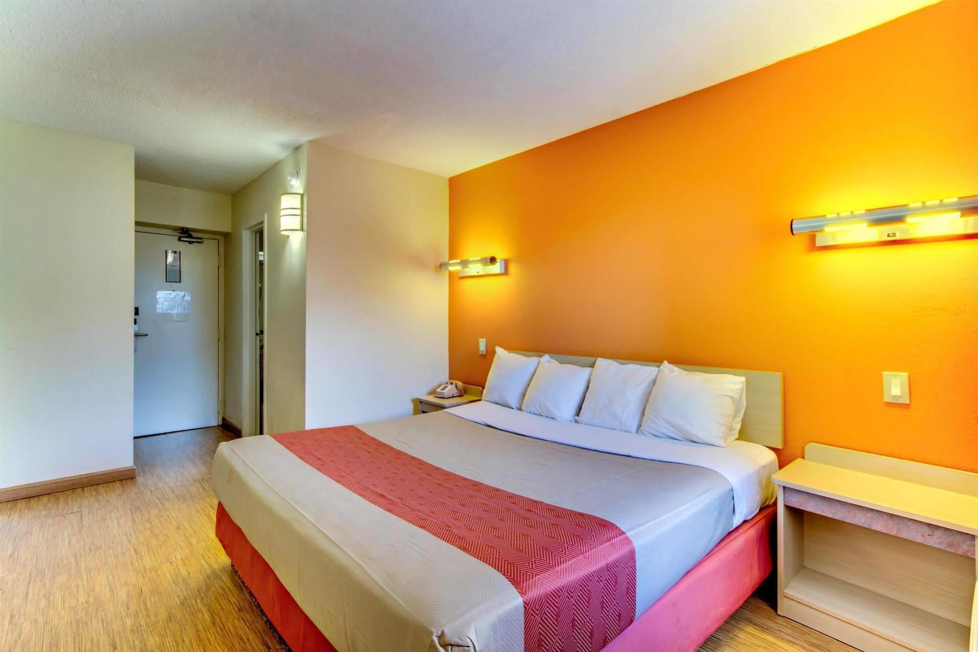 Motel 6-Washington, Dc Экстерьер фото